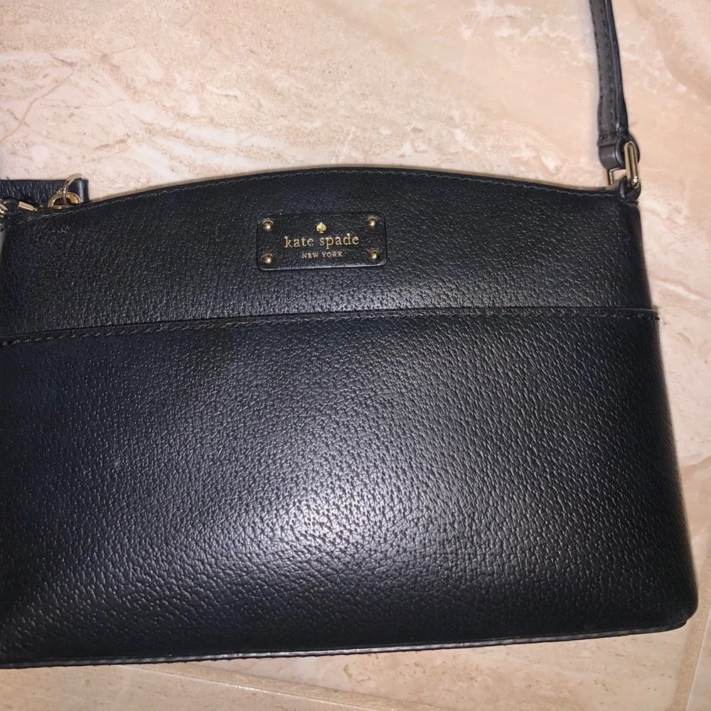 Kate Spade crossbody - Picture 2 of 6